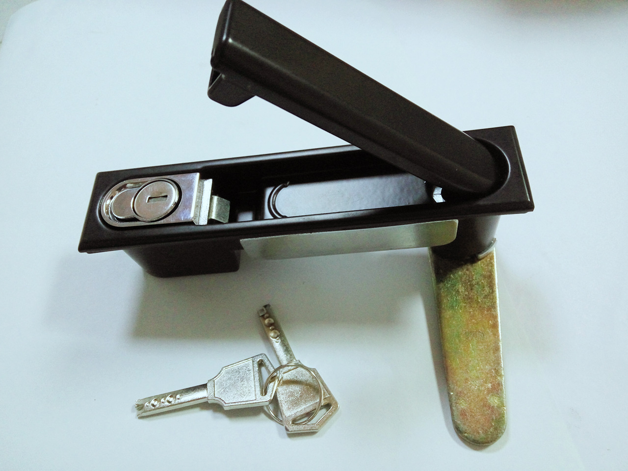 ms818锌合金黑色电控柜平面锁 开关柜配电柜门锁 电器柜门锁