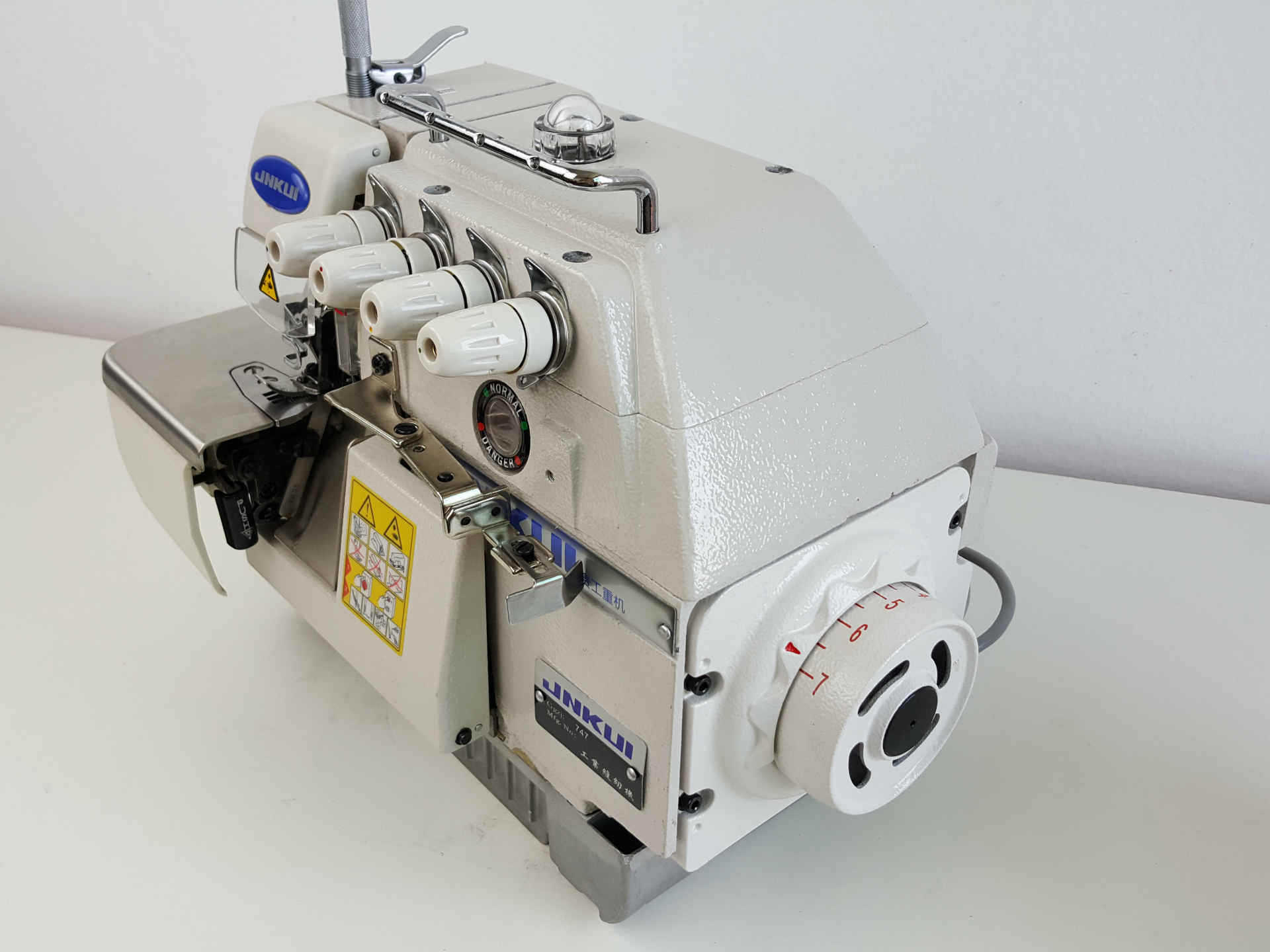 700 747包缝机 新款电脑直驱包边机 三线密拷机