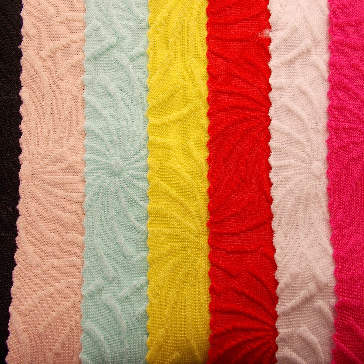 高档针织提花棉涤柔软面料 春秋夏衣裙服装布料批发