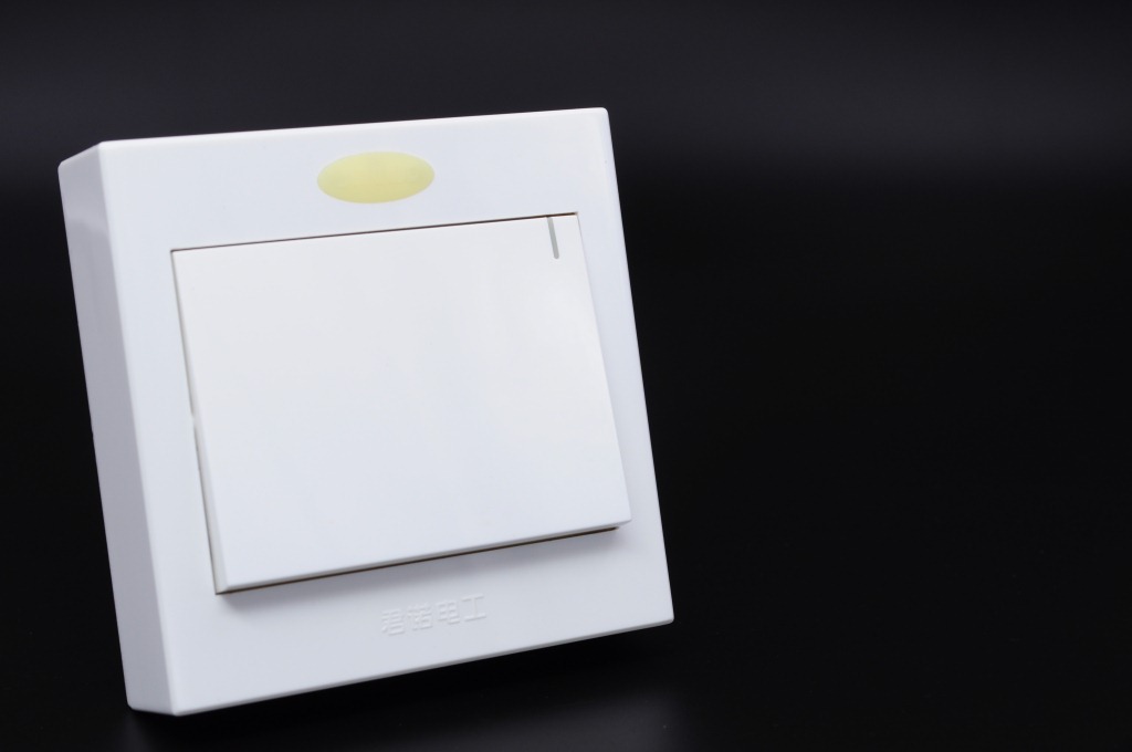 君诺明装开关插座面板一开单控开关墙壁开关插座86型面板