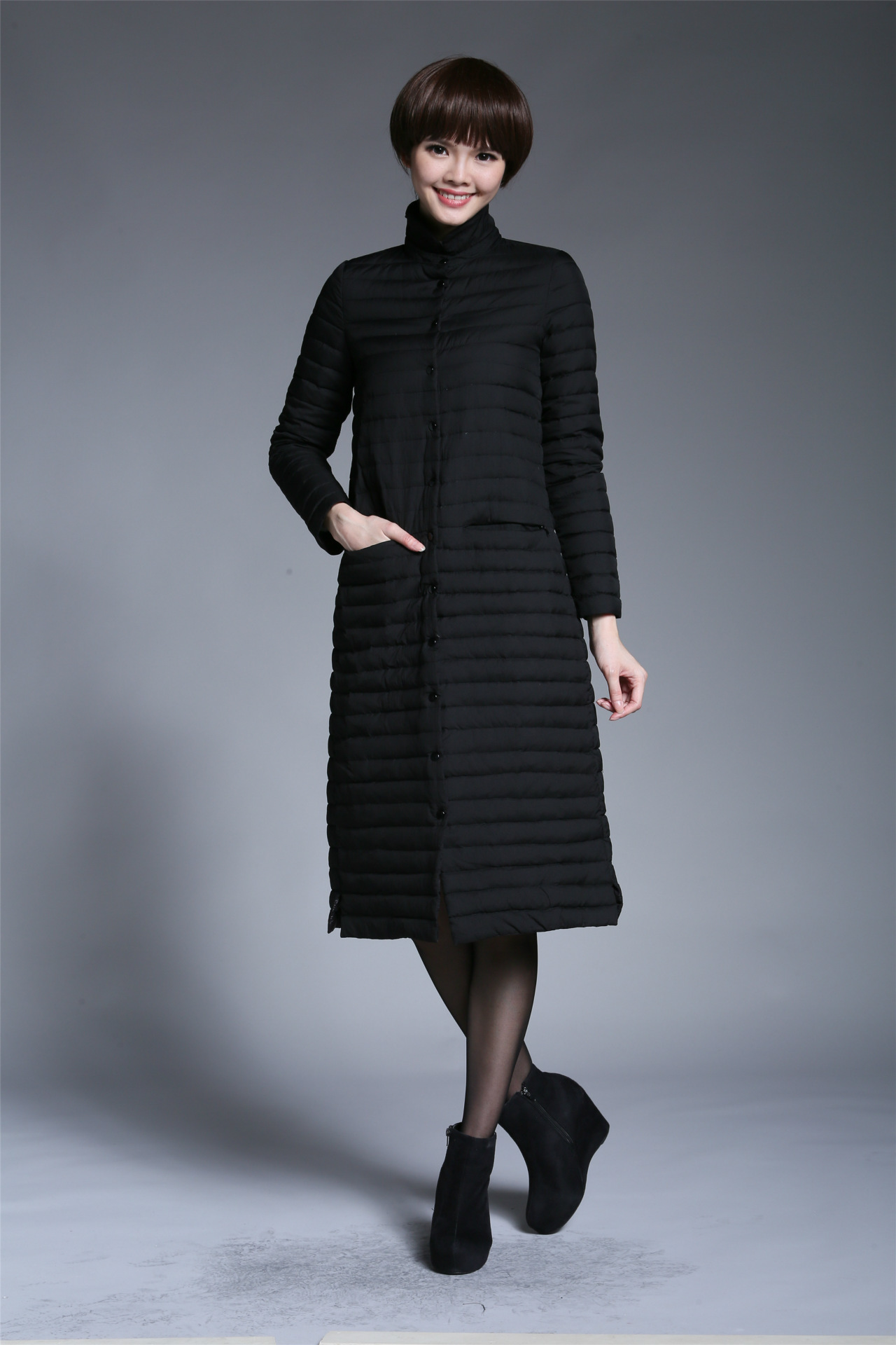 淘宝特卖 女装/女士精品 羽绒服 > 2016新品长款过膝羽绒服女轻簿秋