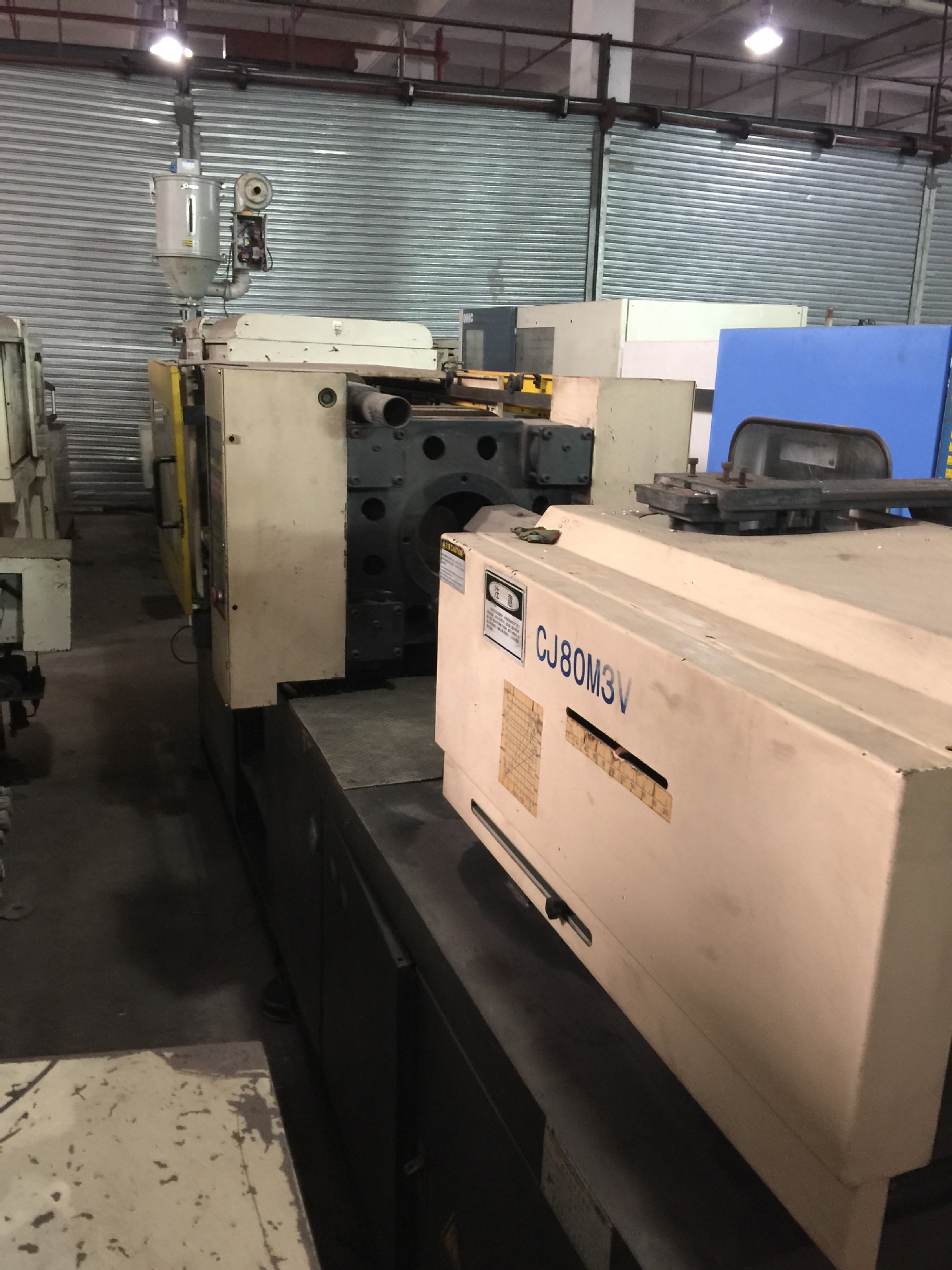 现低价出售震德注塑机 80t注塑啤机 九成新二手注塑成型机械转让