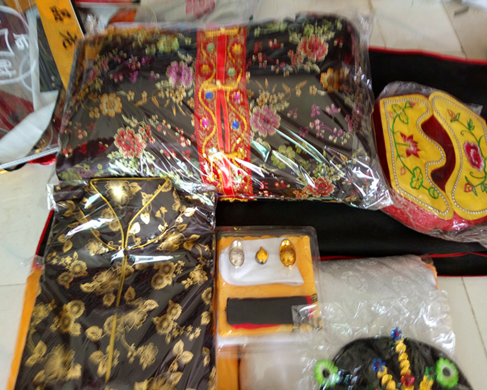 厂家直销 男女士寿衣全套带包装 寿衣鞋帽 厂家批发 千顺殡葬用品