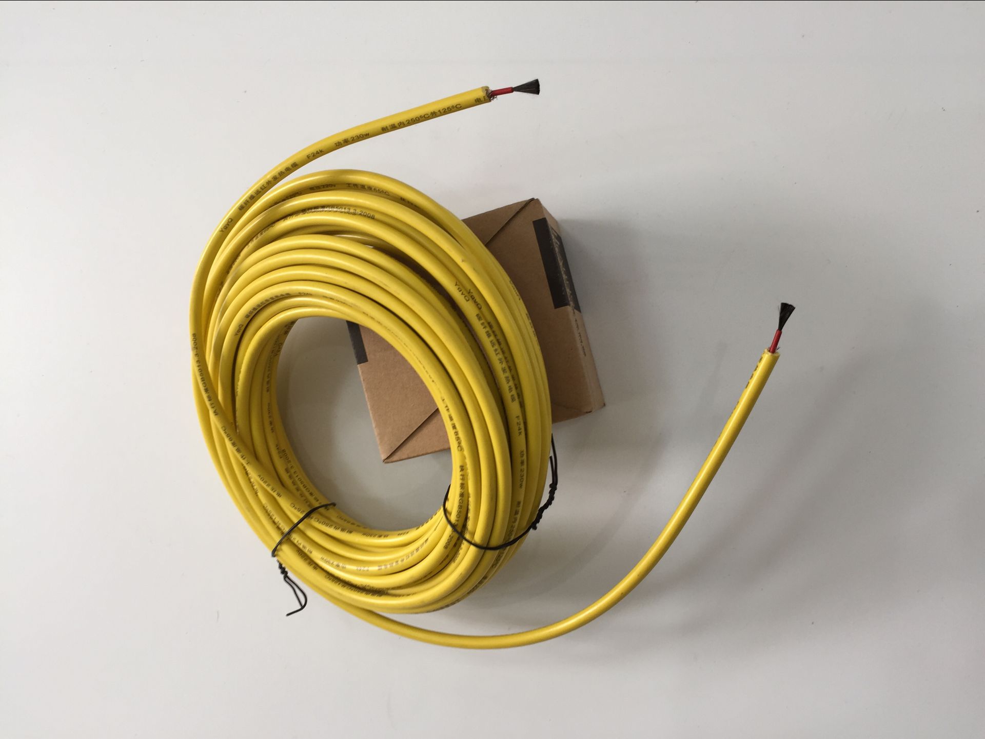 上海厂家大量批发 优等碳纤维加强电热线 国家标准,质量可靠