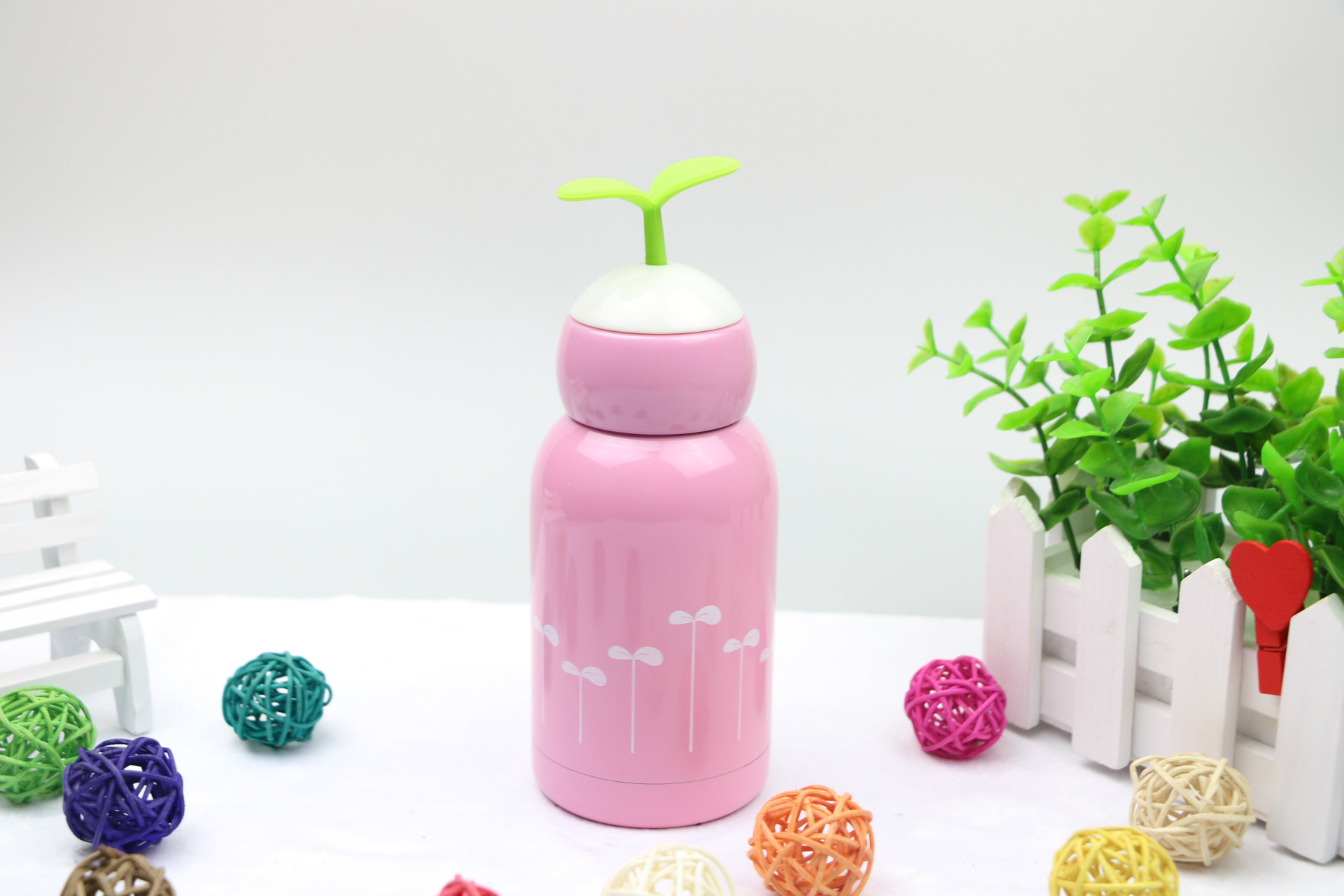 【可爱卡通款豆芽小杯儿童保温杯创意不锈钢保温杯定制logo厂家批发】