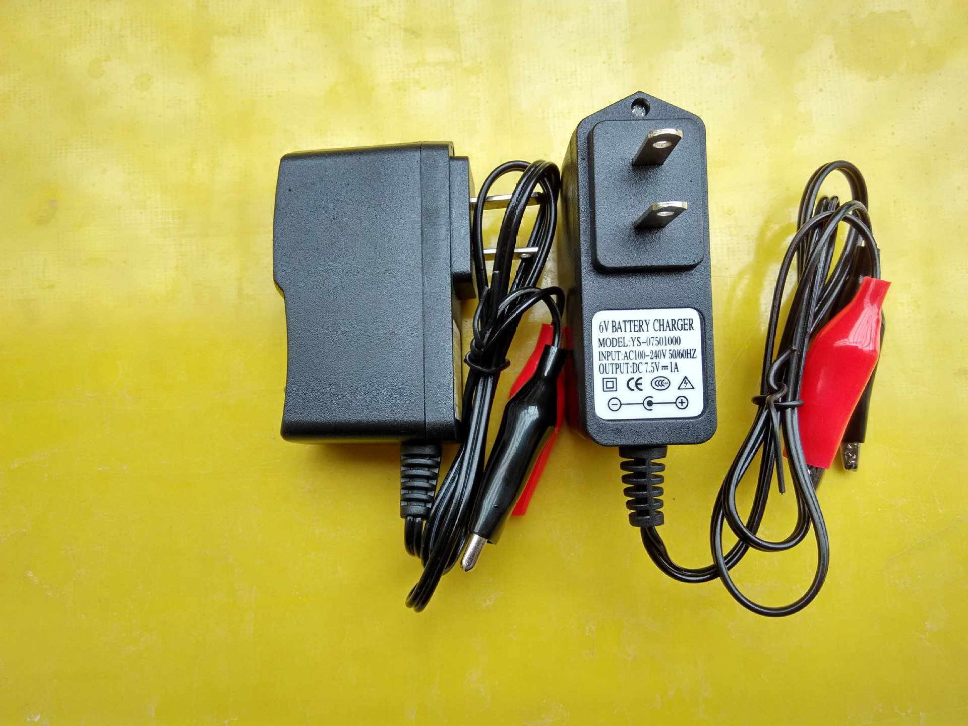 厂家直供6v1a铅酸电池充电器恒压充电