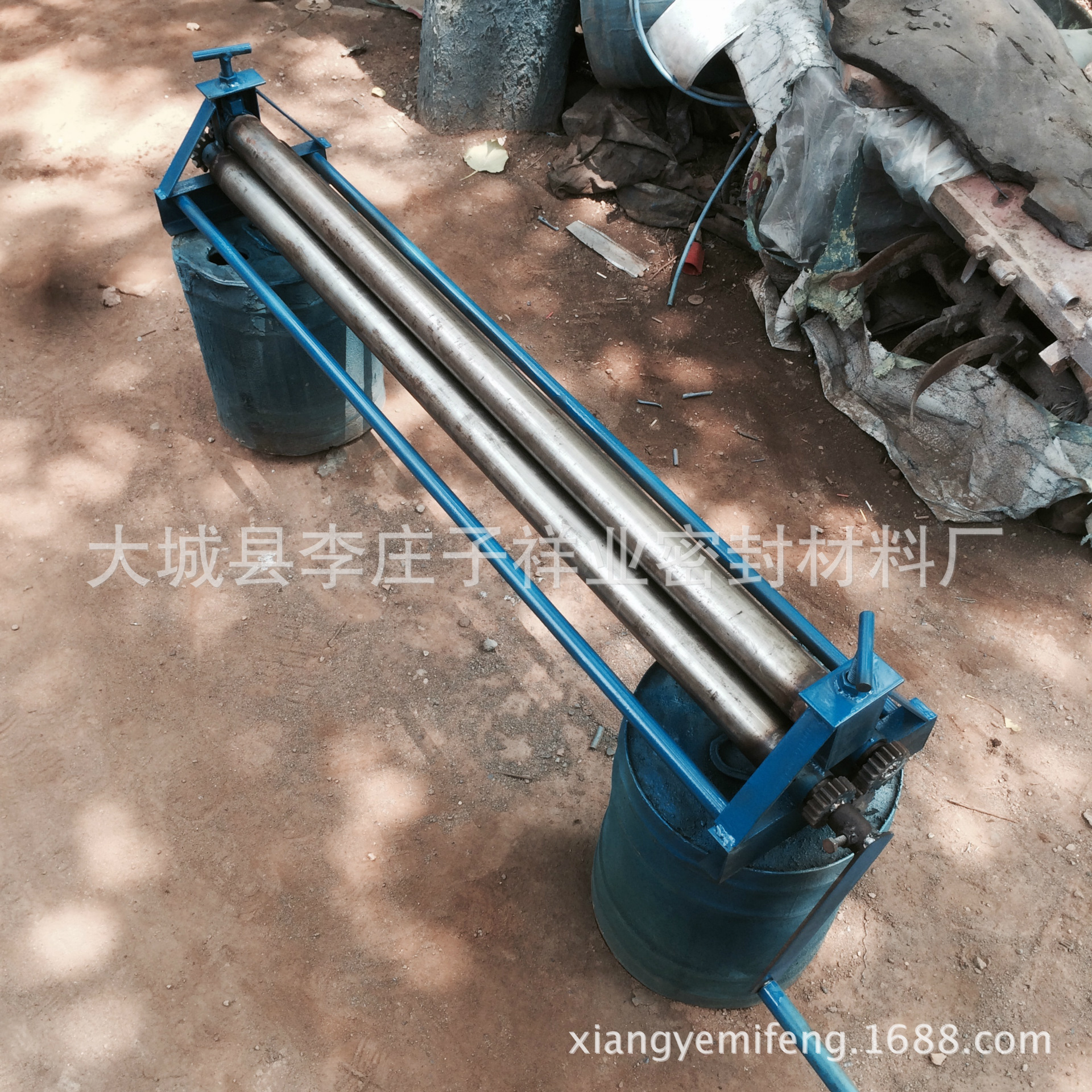 手动卷板机小型卷圆机手摇式滚圆机铁皮卷筒机铝板卷管机滚边机