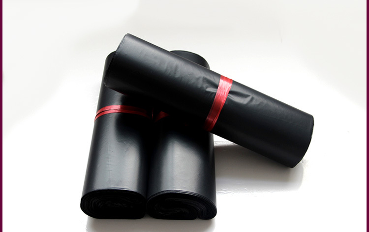 黑色快递袋上_17