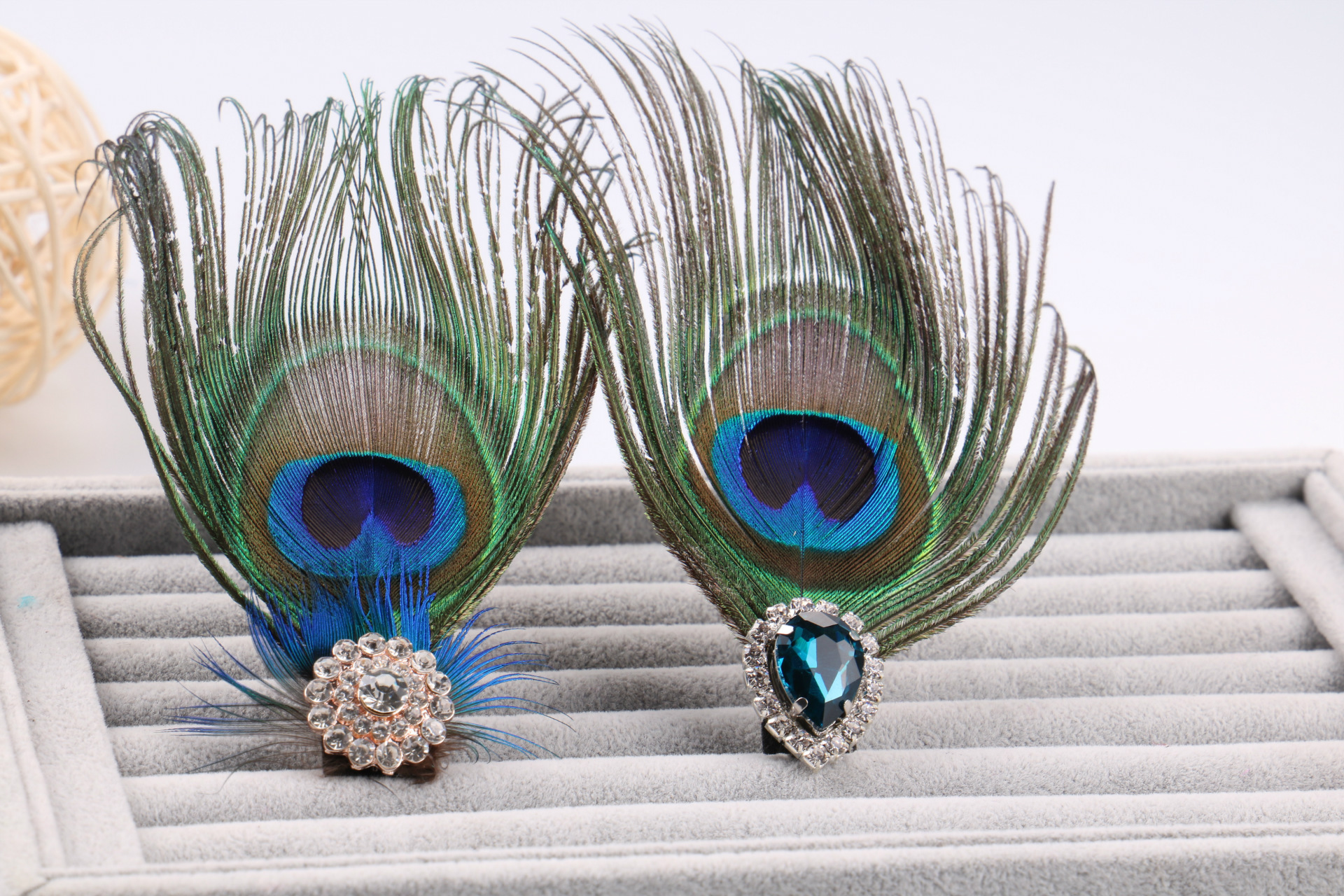 新款简约 单钻镶钻孔雀羽毛发夹 欧美流行头饰 厂家直销复古发饰