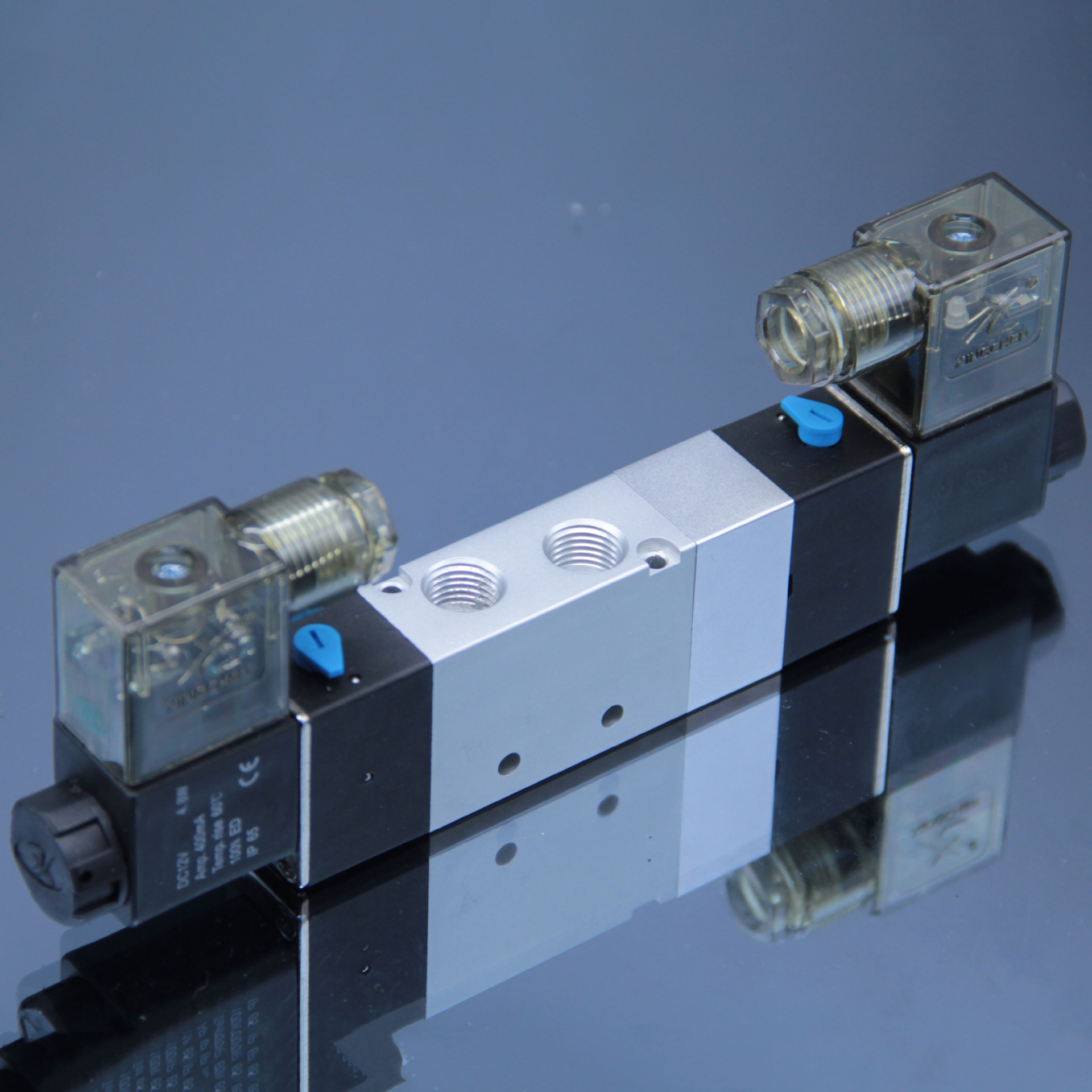 本高科技 亚德客型电磁阀 4v230c-08 双电控 三位五通电磁阀