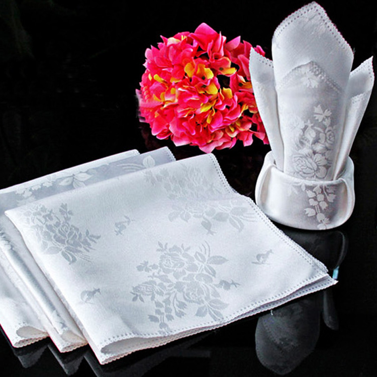 2015年厂家直销 白色涤纶提花餐巾口布 高档酒店餐厅餐巾