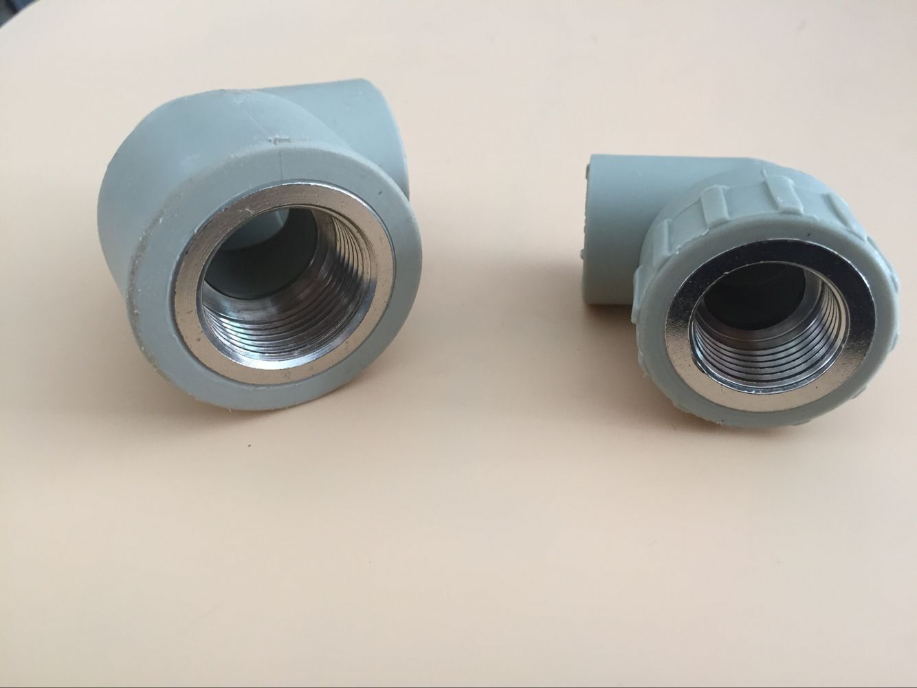 ppr管材内牙弯头