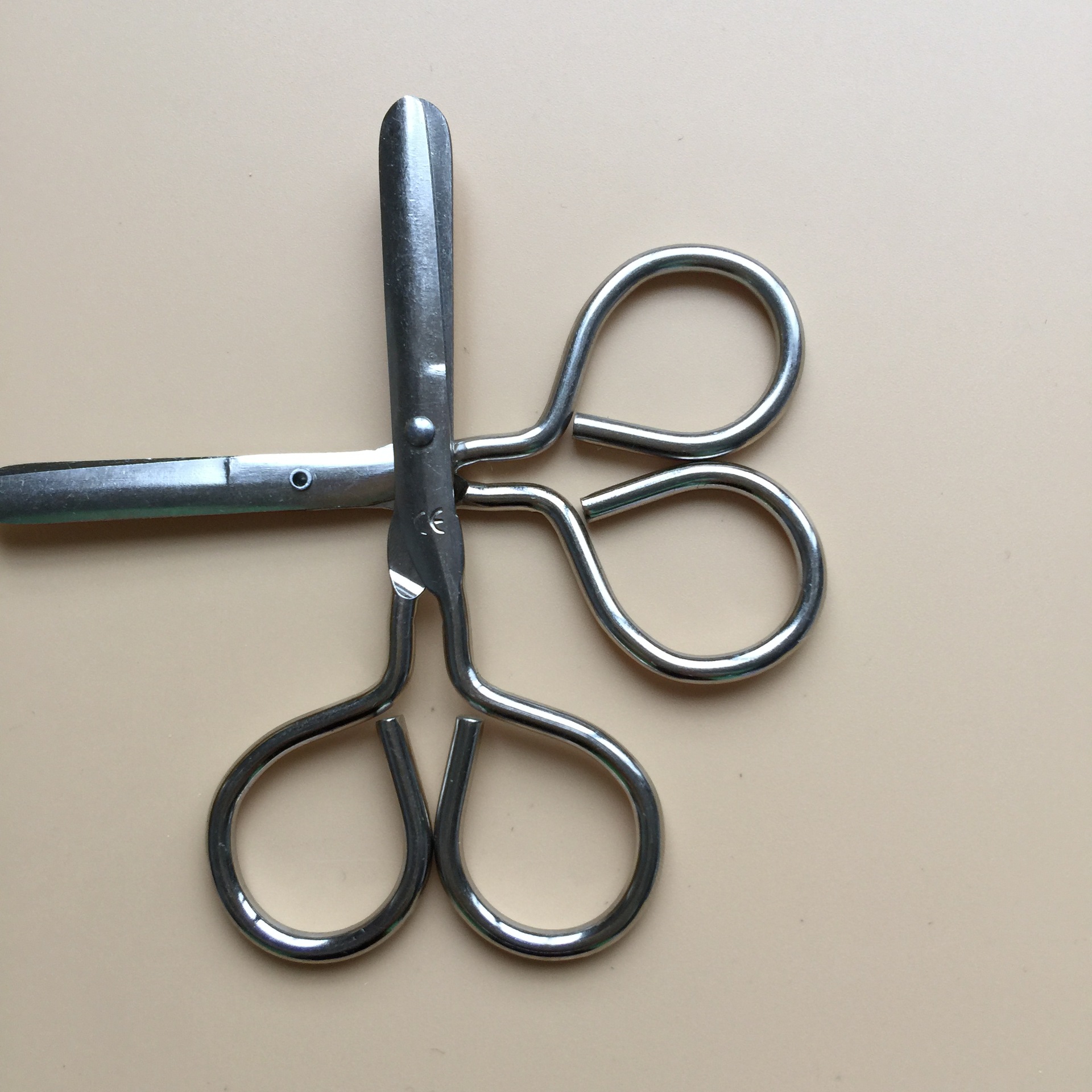 不锈钢小剪刀 安全圆头剪 急救包配件铁线剪小额批发 9cm