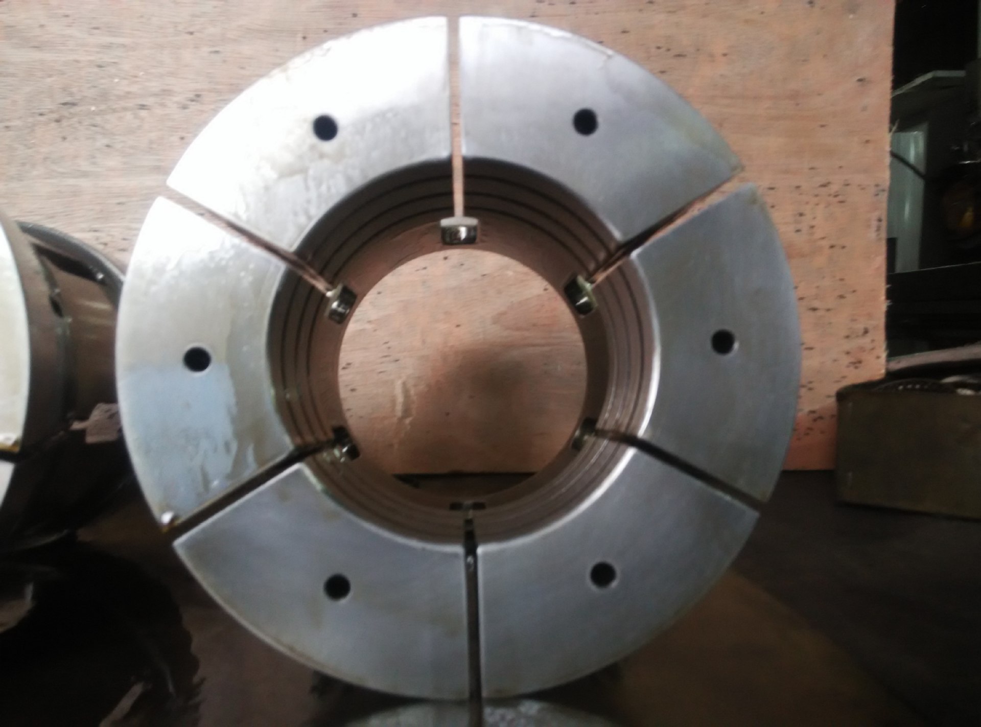 定做弹簧夹头 分度卡盘 汽车转向节夹具及非标夹具设计与制造