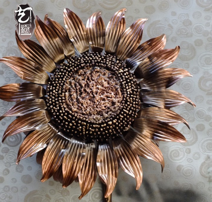 专业供应铜向日葵雕塑艺术摆件水景装置抽象仿真植物雕塑