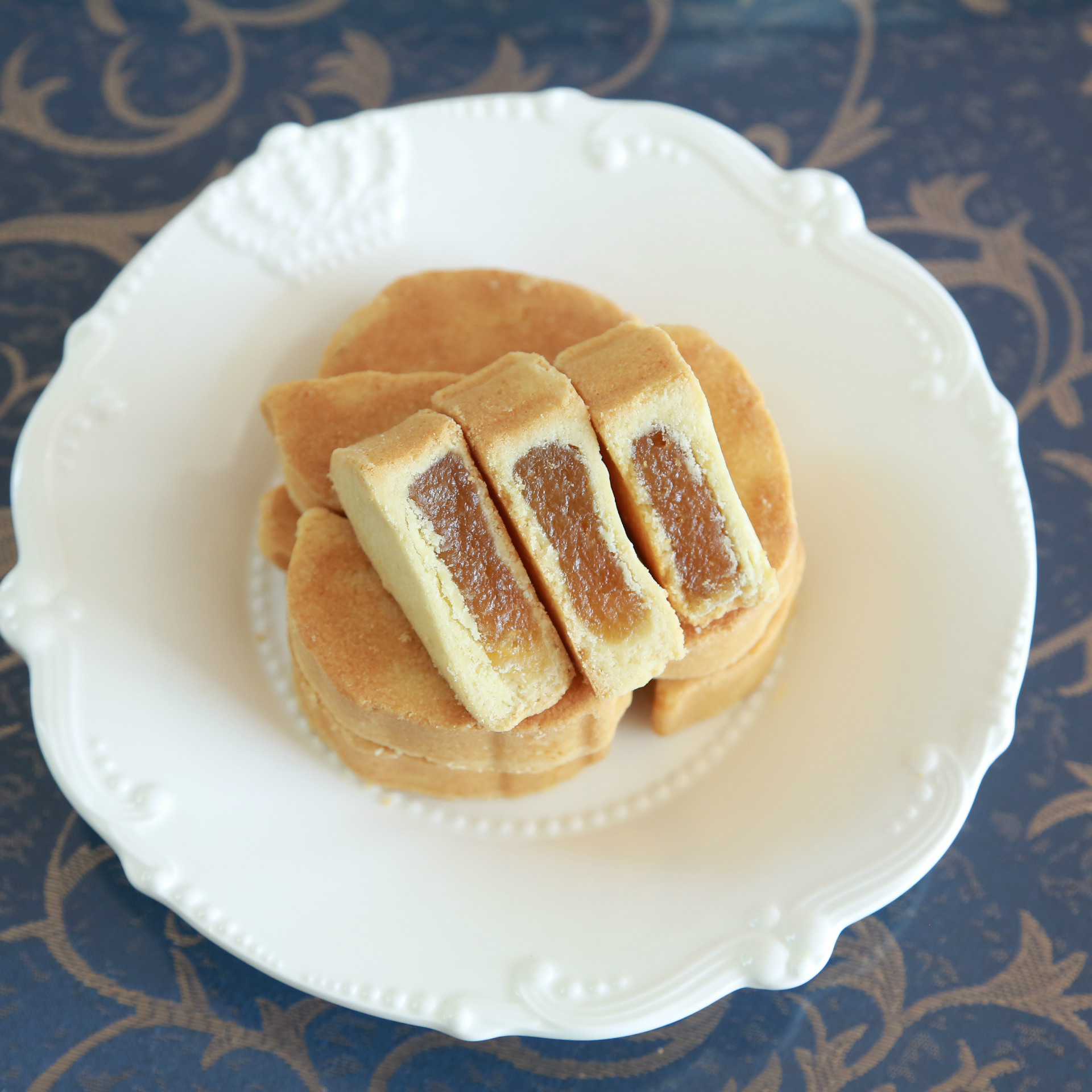台湾风味特产凤梨酥210g 草莓味早餐糕点 旅游年货批发 小凤梨酥