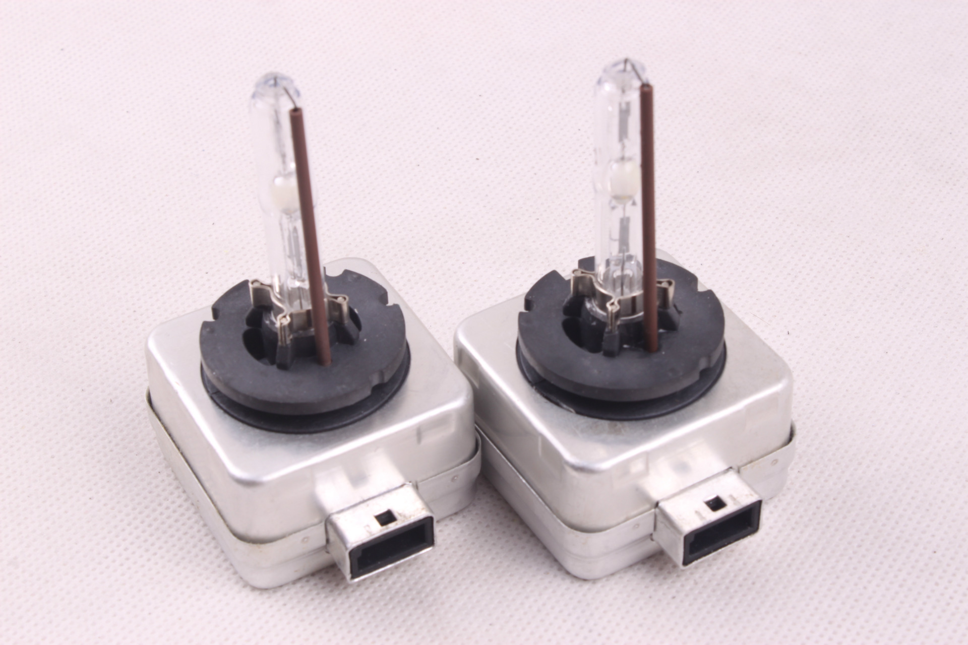 雪莱特氙气灯鼓泡d1s汽车大灯hid灯泡