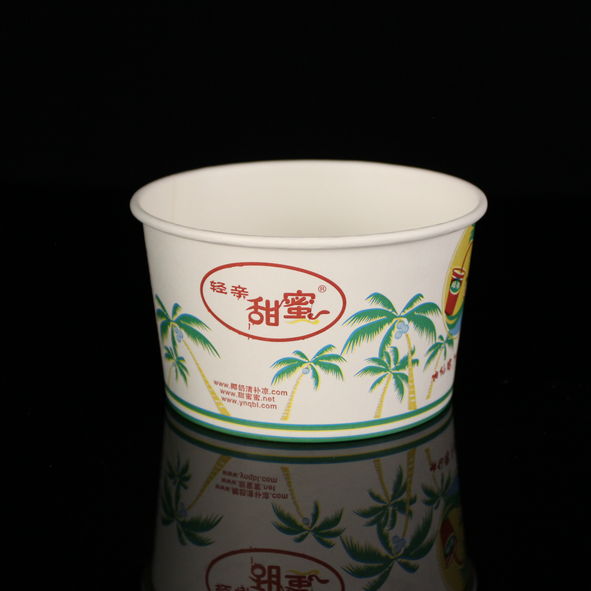 厂家直销一次性纸碗 甜蜜图案 外卖纸碗