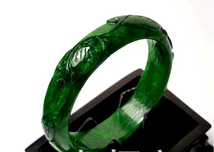 老坑铁龙生雕花翡翠手镯绀青干青雕花玉镯手镯镯子祖母绿玉手镯