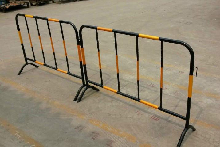 济南移动护栏 临时隔离铁马围栏 商场地铁活动护栏 方便快捷