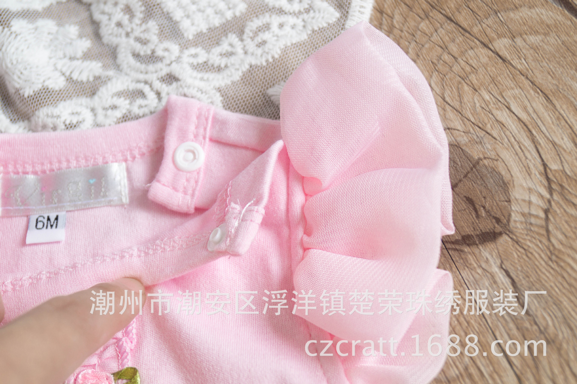 外贸新款童装公主哈衣女宝宝粉红连体衣婴幼儿爬服满月百日服