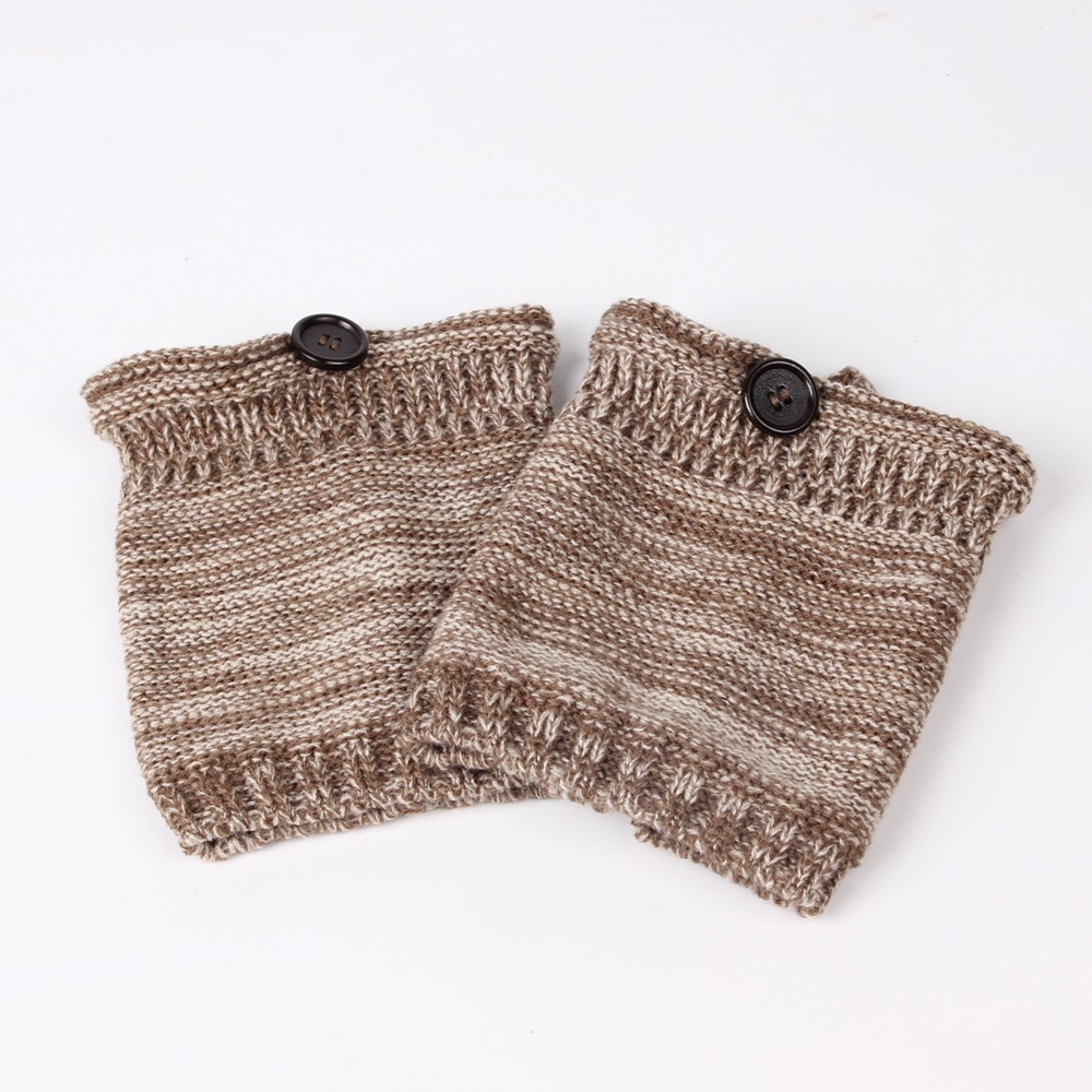 新款女厂家直销针织毛线保暖贴牌瘦大腿套脚套短款翻口纽扣袜套