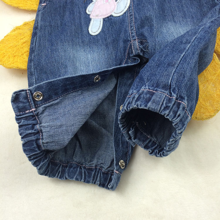 2016春季新款女童牛仔裤背带裤新生儿连体牛仔开裆背带裤