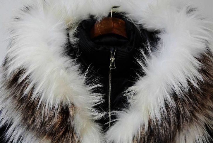 奢华狼毛大翻领(毛不可拆)拉链宽折配带收