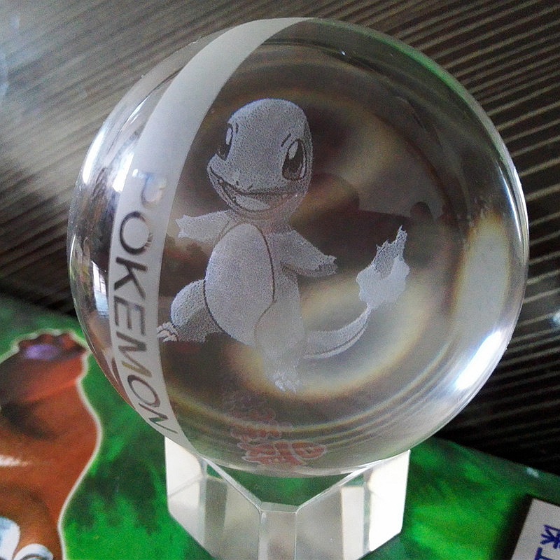 精灵水晶球 神奇宝贝水晶内雕球 口袋妖兽卡通3d皮卡丘水晶摆件