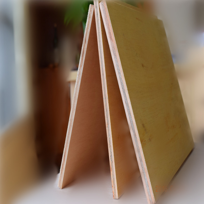 厂家直销12厘夹板胶合板 出口桉木木材板