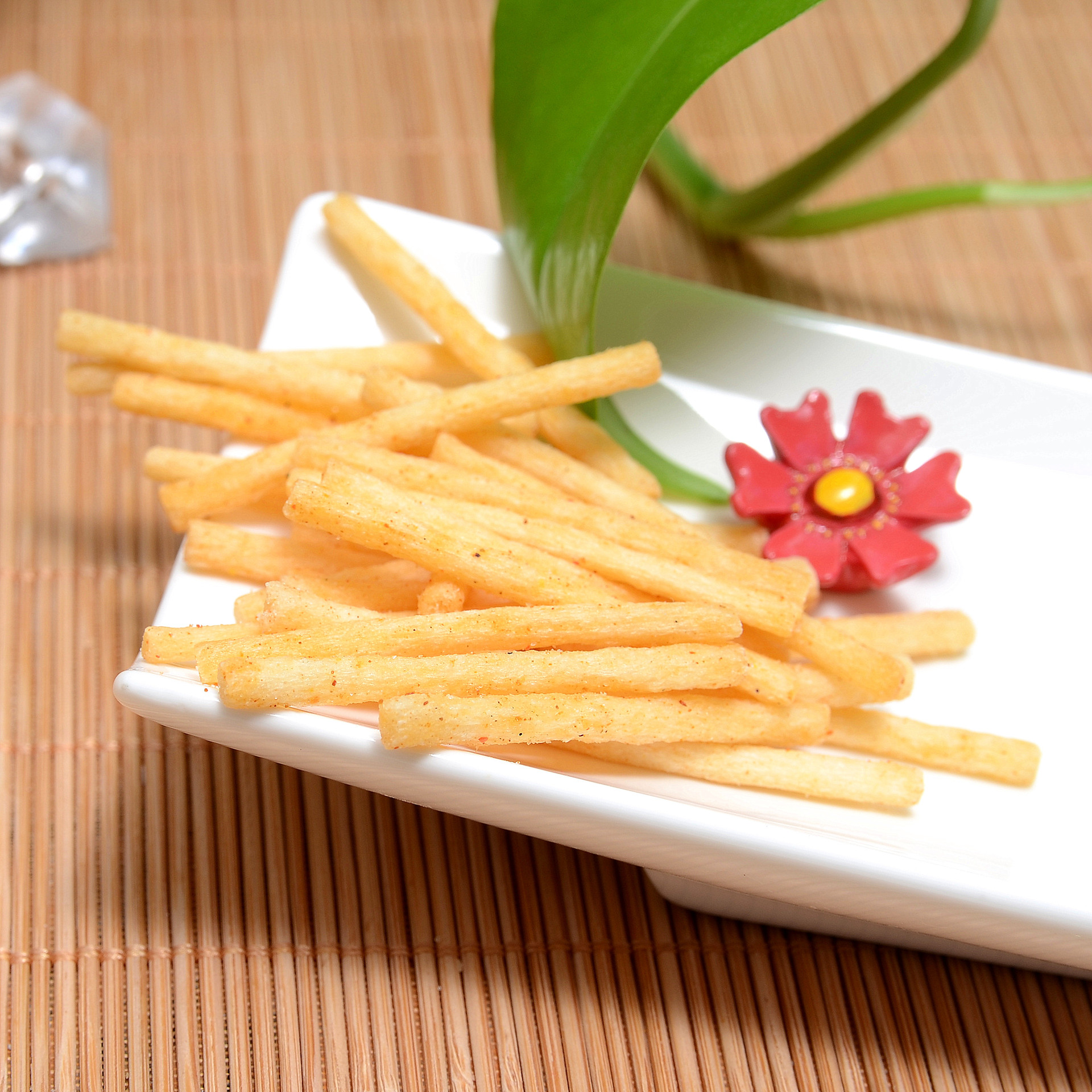 卡奇小米薯条 番茄味椒盐味 散称膨化食品零食小吃 5斤/件批发