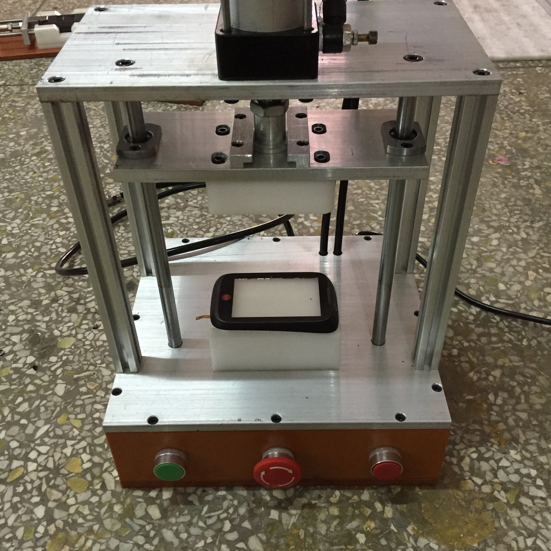 常平 谢岗 横沥 大朗 装夹治具 延时压料治具 功能治具 固定治具