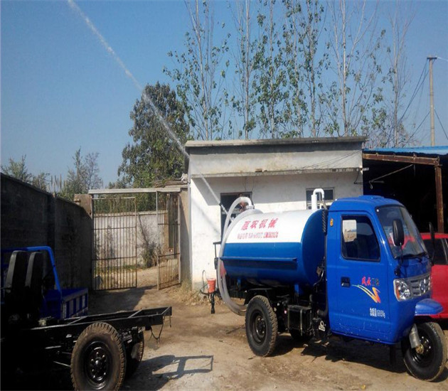 旱厕改造 农村厕所改造 吸粪车 抽粪车 化粪池 一体式化粪池