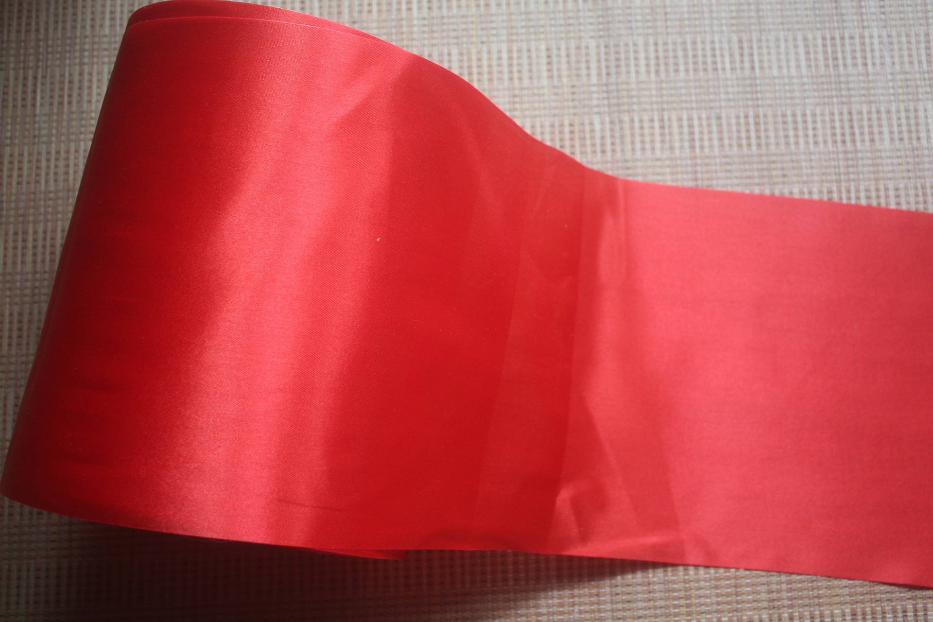 50cm缎面大红绸布新车扎花挂红布条婚庆扎大红花绸缎礼盒包装布条