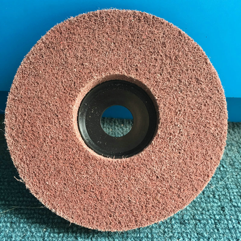 100*16尼龙轮磨碟抛光磨碟纤维研磨轮 不织布研磨轮批发厂家直销