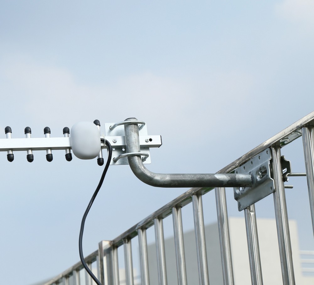 工厂直销 4g 28db 高增益 sma八木天线 室外定向八木天线