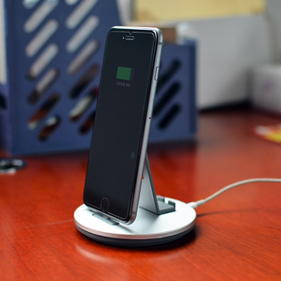 创意新款多功能手机充电底座安卓苹果手机支架平板手机二合一支架