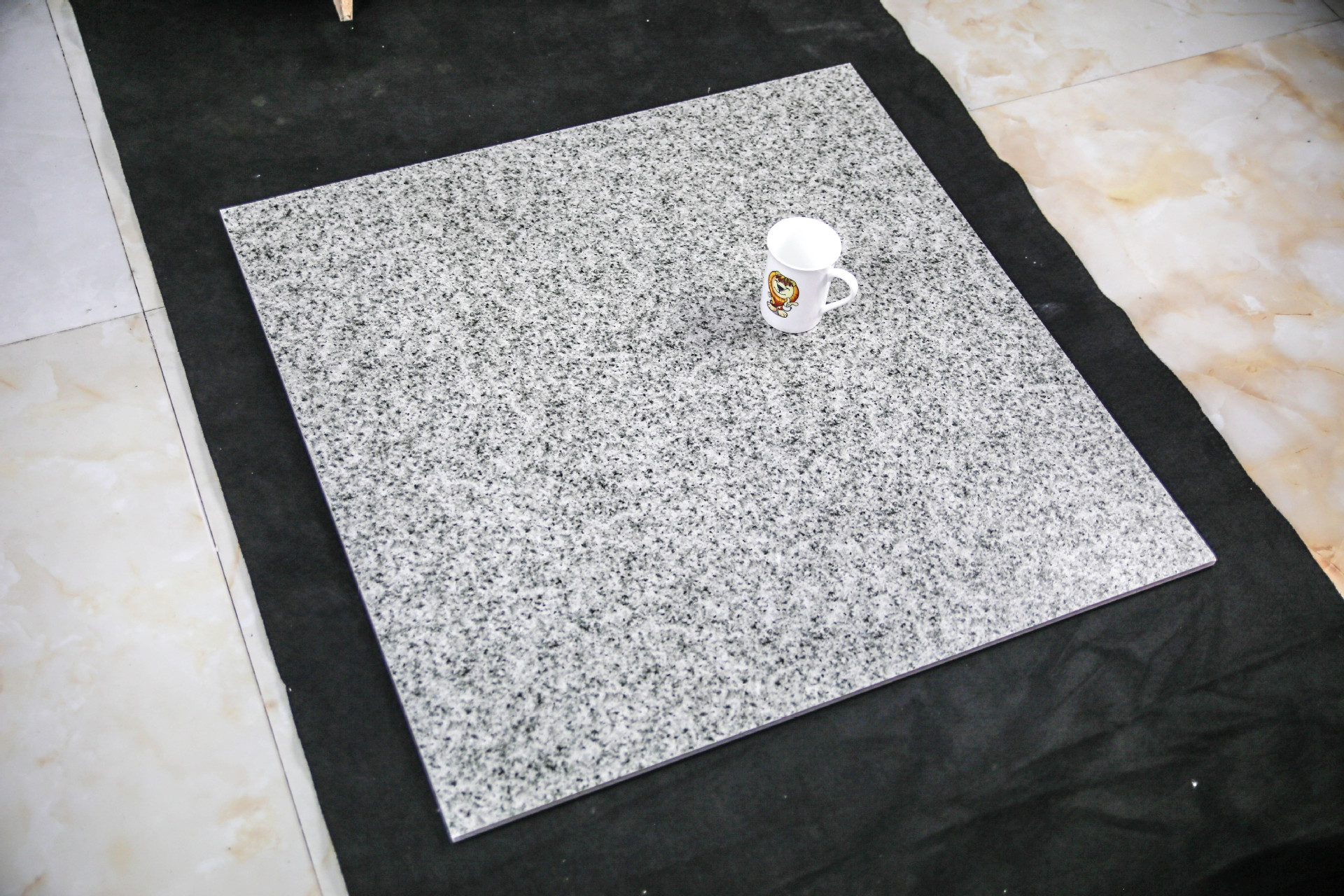 卡仕堡客厅卧室麻石仿古砖800x800地砖耐磨复古佛山瓷砖