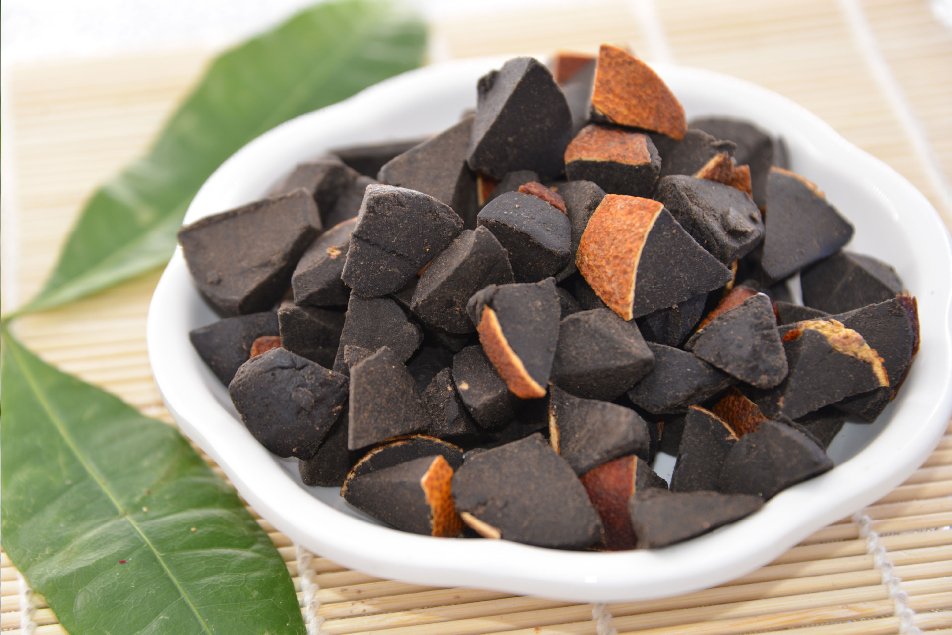 批发散装八仙果 黑角八仙果 陈年陈皮果 黄皮果 休闲食品