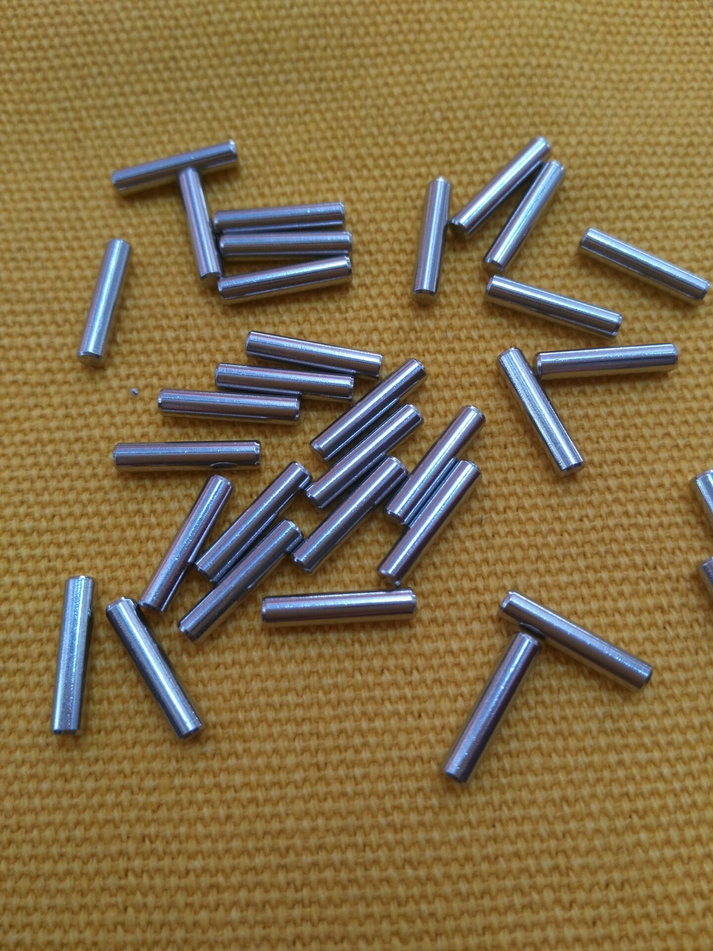 【加工定制】供应不锈钢销钉 销子 转轴 轴心