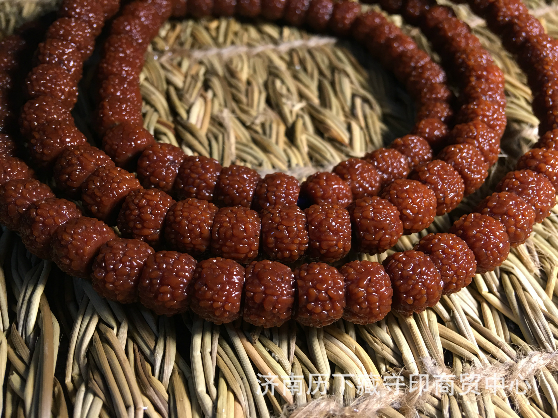 一代龙鳞纹藏式小金刚菩提子串108飞碟高密黄红皮藏守印批发