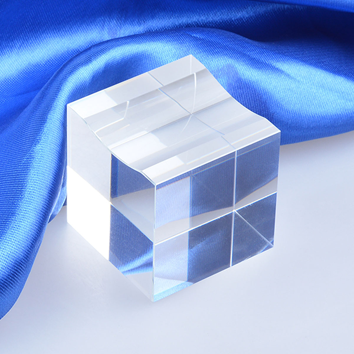 水晶钻石底座有凹工艺摆件 水晶方体底座工厂批发价水晶纸镇现货