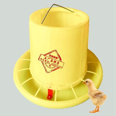 塑料桶自制鸡食槽图片图片