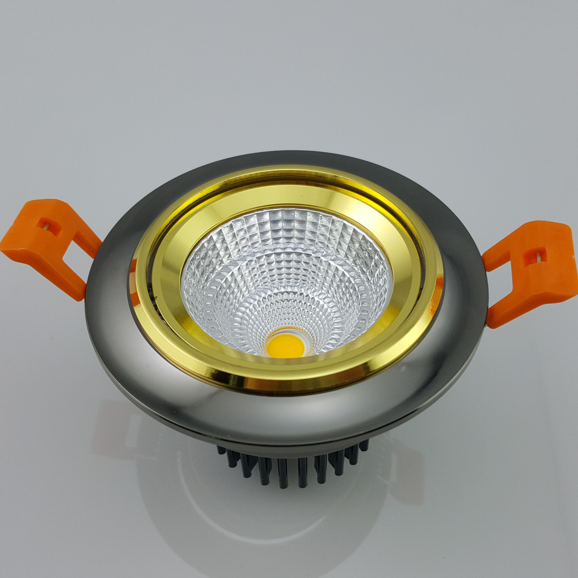 cob射灯筒灯家装酒店专卖店高端cob天花灯电镀黑色