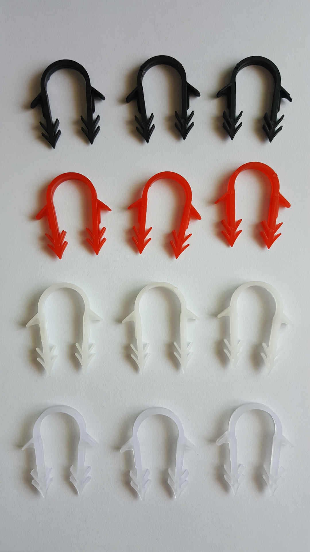 材料 产地 河北任丘  等级 1级  本厂主要生产 地暖反射膜 地暖卡钉