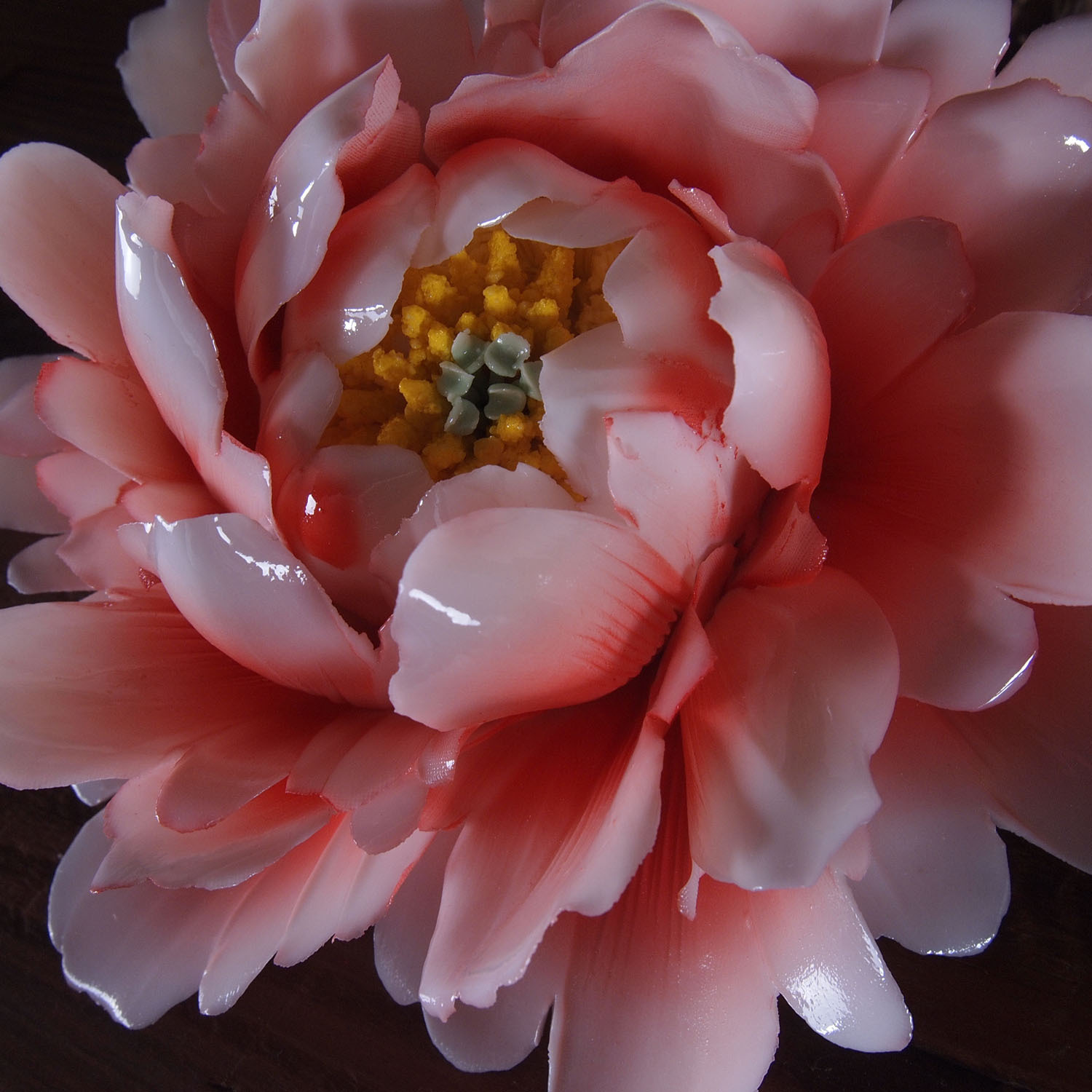 新品上新纯手工捏制牡丹瓷花釉下彩绘健康环保陶瓷仿真花桌面摆件