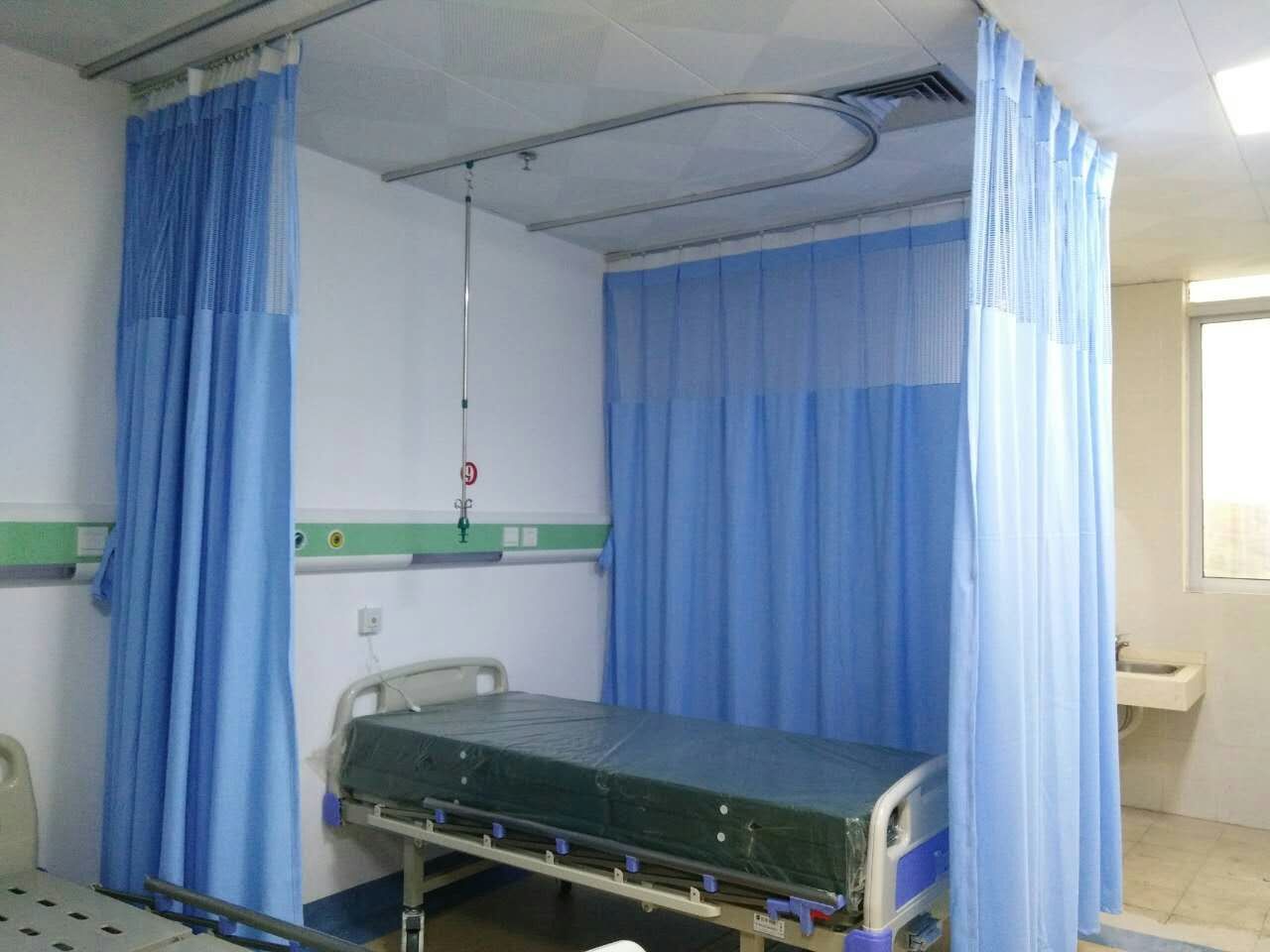 通风:医用隔帘布上主要有网状通风孔,空气及空调风可由网状孔部分穿入