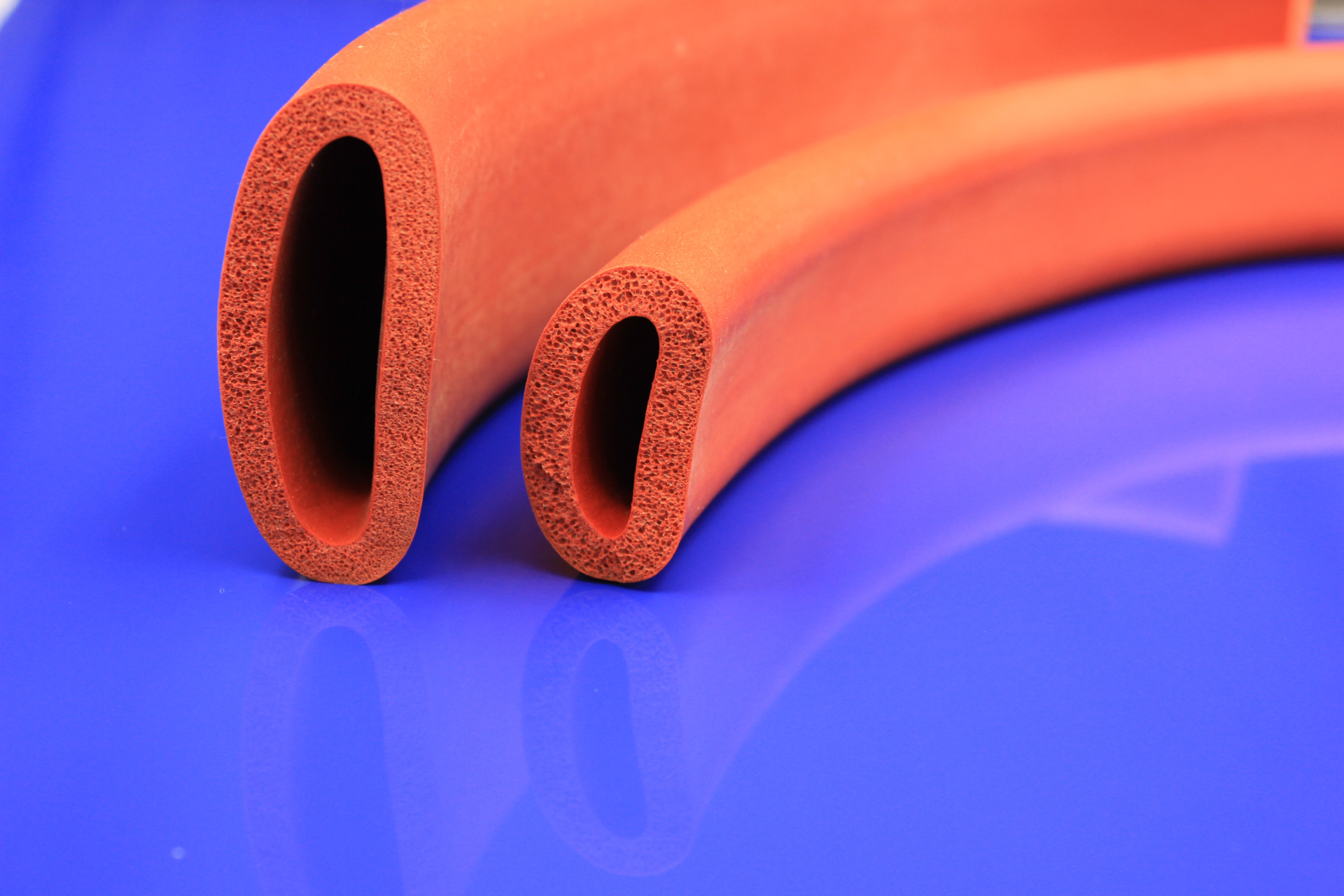 供应硅胶发泡管 海绵硅胶套管