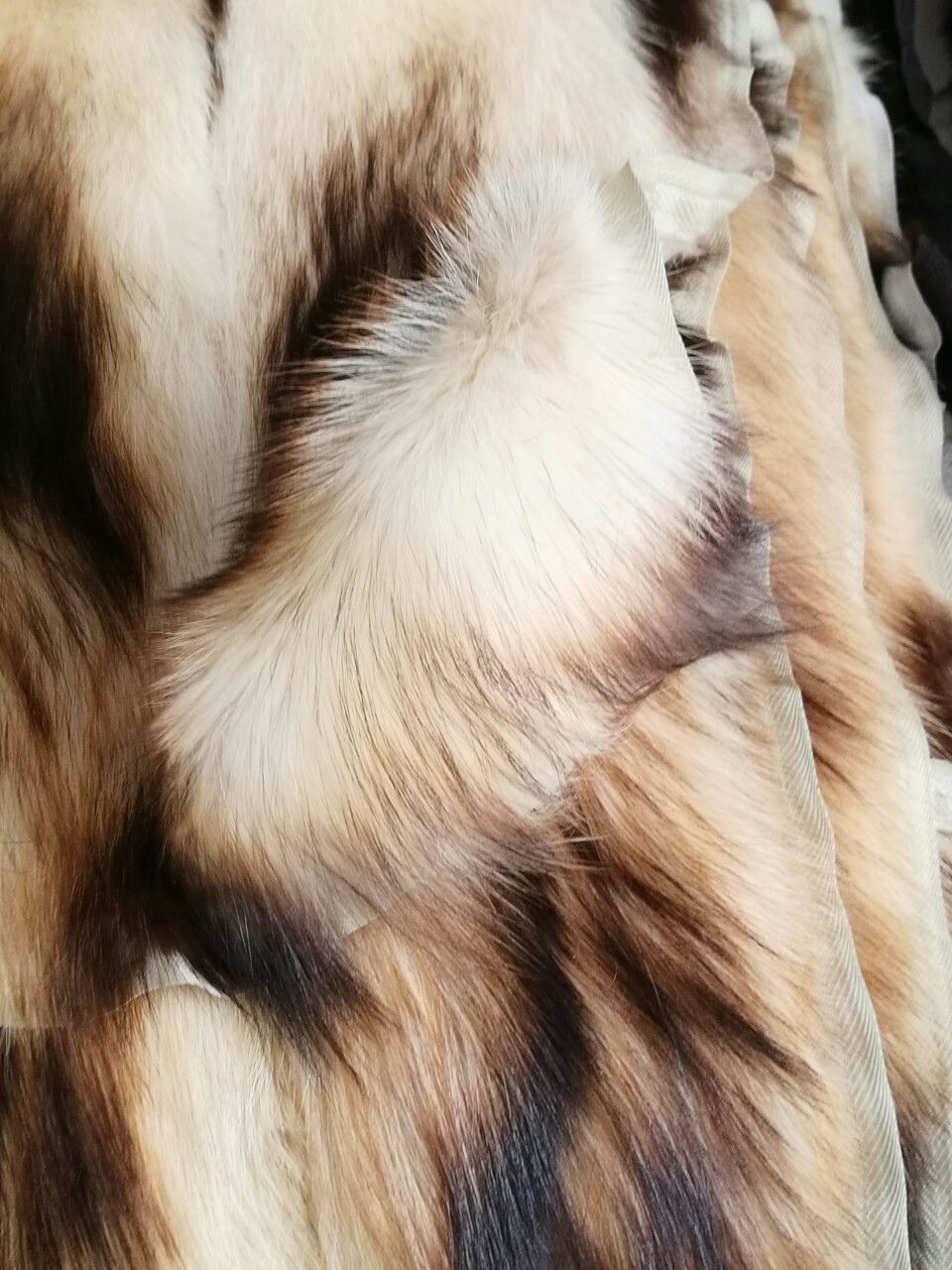 艾虎褥子 艾虎皮草原料皮 艾虎皮毯子