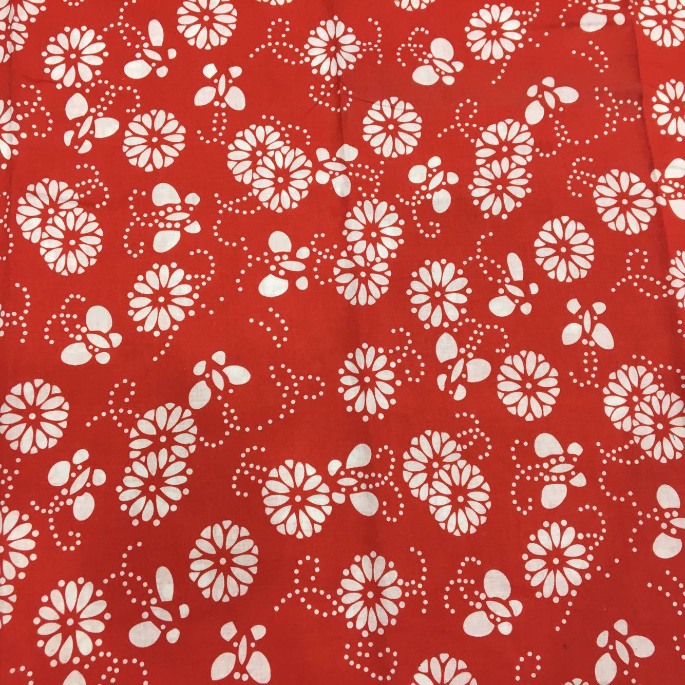 首页 鞋材 鞋面料 印花布 >薄款全棉蓝印花布 民族风花布 窗帘桌布